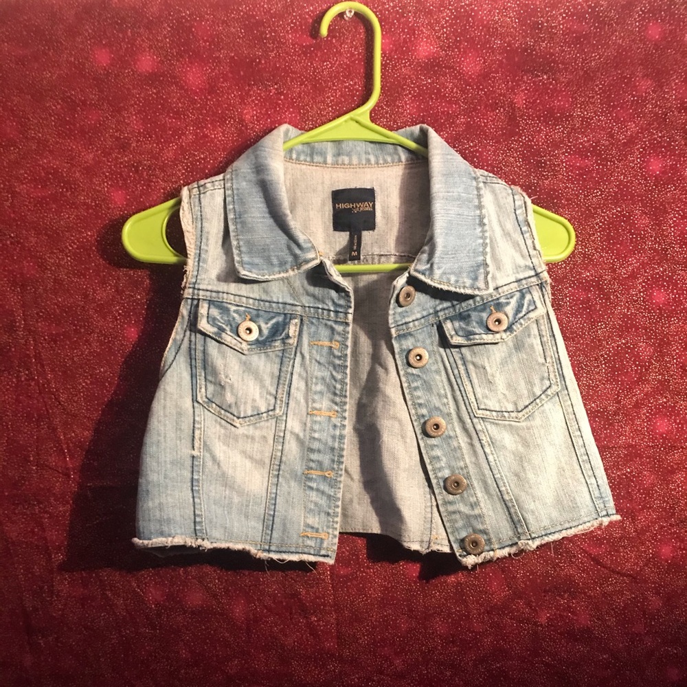 Copped jean vest